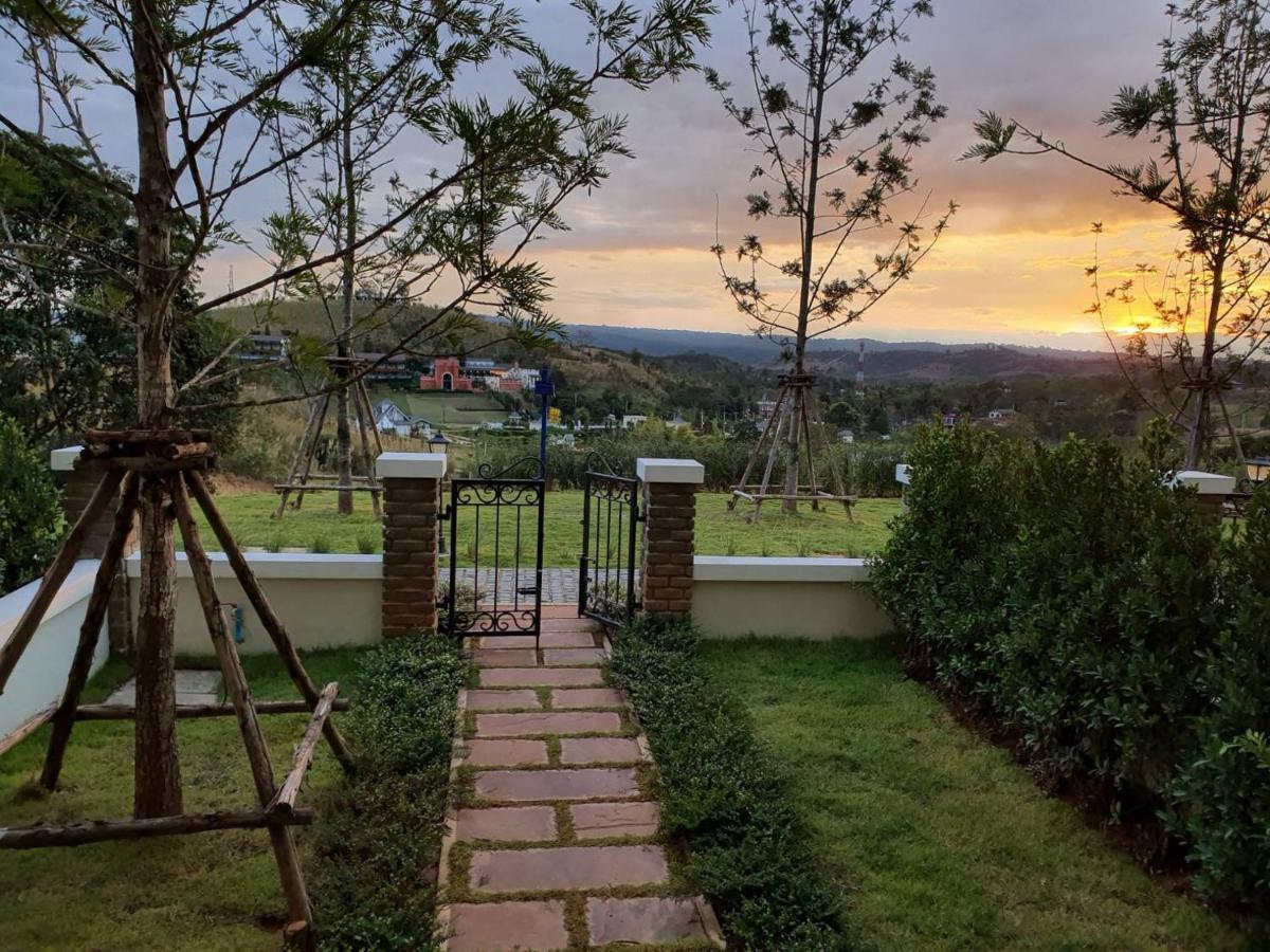 The Castell Condo By Nutthiwan Room 912 And 921 Khao Kho Exterior foto